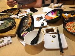 -万岁料理回转寿司(华贸店)
