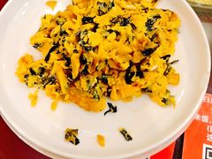 九华石耳炒土鸡蛋-花红徽菜(九华山青阳店)