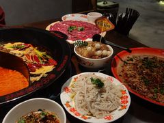 -牛市坎火锅(建设路店)