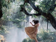 -Chom Cafe and Restaurant