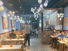 -欧提汗·新疆餐厅·清真(银都路店)
