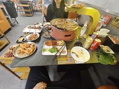 -允辛家·自助泥炉烤肉(九亭店)