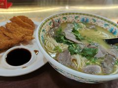 -金杨拉面王小吃面馆·牛三宝面·红烧牛肉粉
