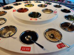 -钢管厂五区小郡肝串串香(南山店)