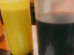 -丽虹云南过桥米线(兴工街店)
