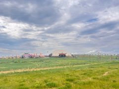 -呼伦贝尔大草原巴尔虎蒙古部落民俗旅游度假景区