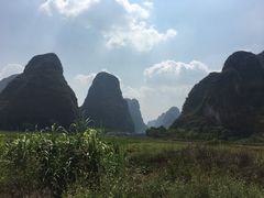 -钟山水墨田园