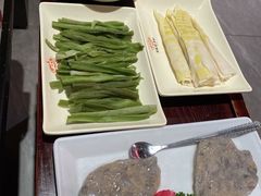 -洞子口重庆鲜货火锅(楚翘城旗舰店)