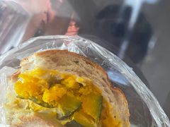 贝贝南瓜芝士香蒜鸡-PAOPAO Bakery&Café(港汇店)