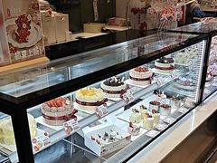 -花花卷卷·鲜食蛋糕(静安久光百货店)