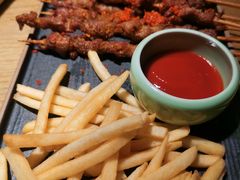 -粤港湾砂锅粥·宵夜(宝龙店)