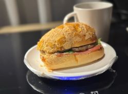 -英芬国际月子中心(岛屿度假月子·洲至奢选香岚店)