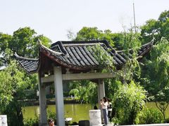 -八大山人梅湖景区