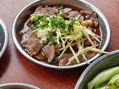 -炬龙牛肉店(新华店)