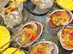 -围炉肉舍•炭烤活鳗•丹东海鲜烤肉(步行街店)