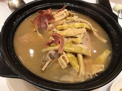 招牌笋干老鸭煲-张生记(双菱店)