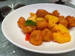 -景月阁空中食府(希尔顿酒店)