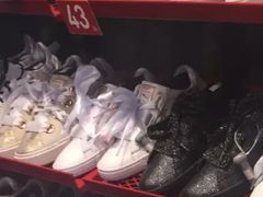-PUMA品牌自营折扣店(百联奥特莱斯店)