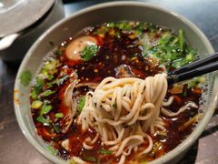 -臻老板牛肉面(光华路SOHO店)