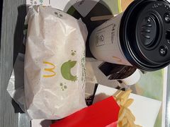 -麦当劳(安立路店)