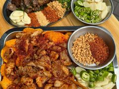 -赞酱川式烤肉(蜀都万达店)