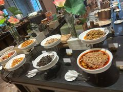 -西藏饭店·亚克·食光自助餐厅(文殊院店)