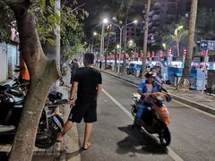 -海大南门夜市(海富街店)