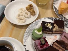 -西藏饭店·亚克·食光自助餐厅(文殊院店)
