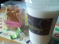 -山山家·新鲜烘焙(双馨店)