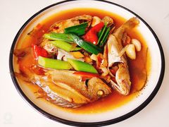 -鑫悦楼煎蟹·16年海鲜大排档