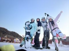 -东北亚滑雪场