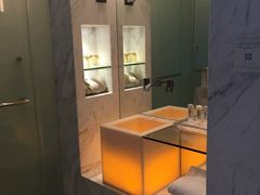 -上海滴水湖皇冠假日酒店