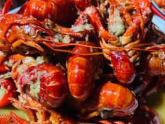 -虾弄弄海派小龙虾·牛羊蝎子火锅