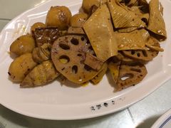 -老鼎万春卤菜(五代传承创始老店)