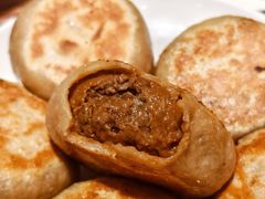 -清真吴记门钉肉饼·喜多利