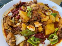 新疆大盘鸡-新疆巴州金丝特餐厅(大钟寺店)