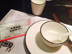 -牛事制造局牛肉火锅(莲岳路店)