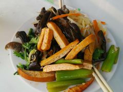 特色小拌菜杂烩-万顺啤酒屋(皇寺路店)