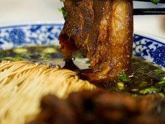 爆鳝焖肉面-伟记奥面馆(养育巷店)