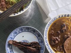 -梅溪·小伙子干挑面(安吉总店)