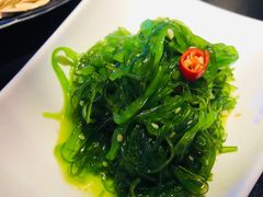 -西街夜油条·麻团包乌饭