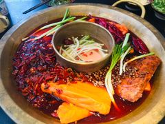 -王婆乔鲜鱼自助火锅(蜀汉路店)