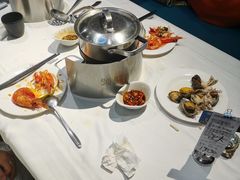 -领鲜活海鲜榴莲自助火锅(东门店)