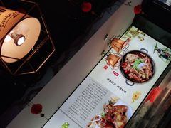 -运气牛自助酱大骨火锅(南京东路店)