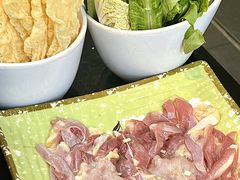 -野迹·石橄榄鸡·烧烤(新洲店)