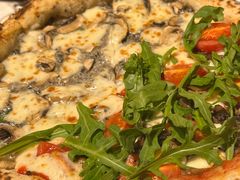 双拼披萨-Primo·丽莫意大利窑烤披萨