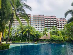 -三亚湾海居铂尔曼度假酒店