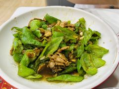 -独一佳老胡湘菜馆(矿山路店)