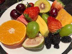 -川骄海鲜自助(王府井奥莱UP TOWN店原世界之花店)