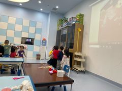 -美国谷斯妈妈早教中心 (陆家嘴店)